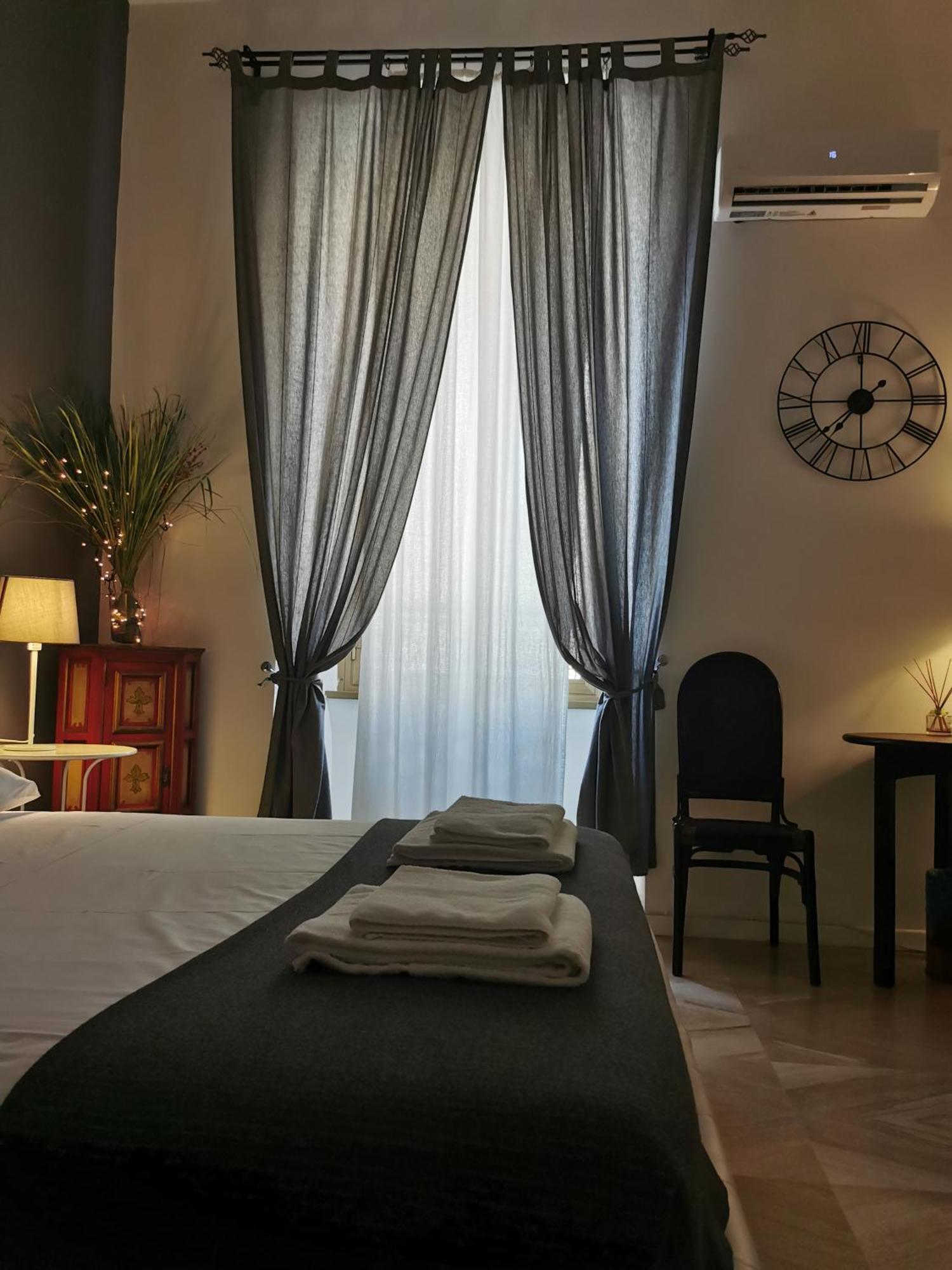 109 Suites Roma Экстерьер фото
