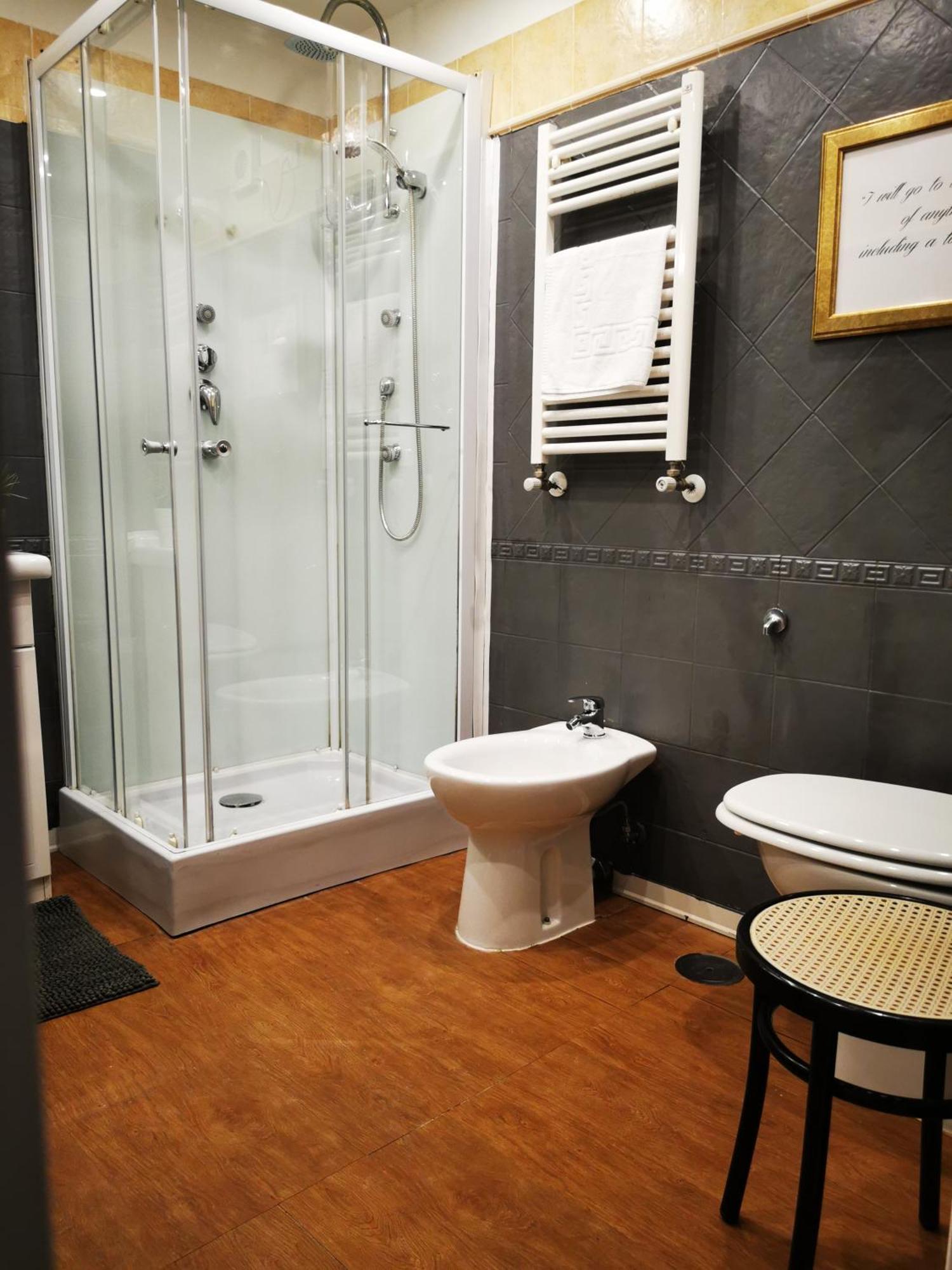 109 Suites Roma Экстерьер фото