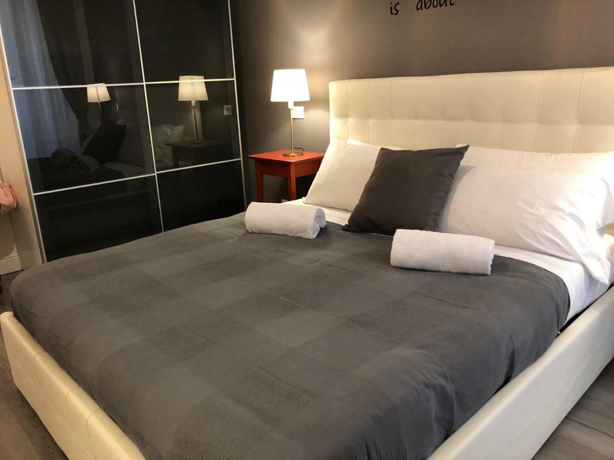 109 Suites Roma Экстерьер фото
