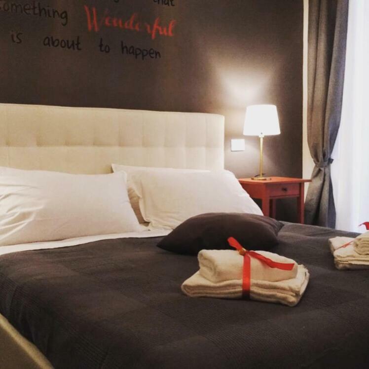 109 Suites Roma Экстерьер фото