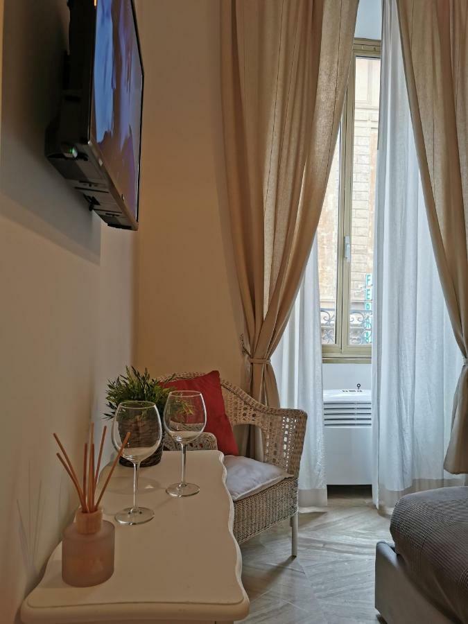 109 Suites Roma Экстерьер фото